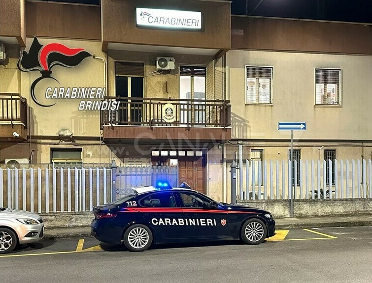 Fasano: I Carabinieri arrestano 2 persone per detezione e spaccio